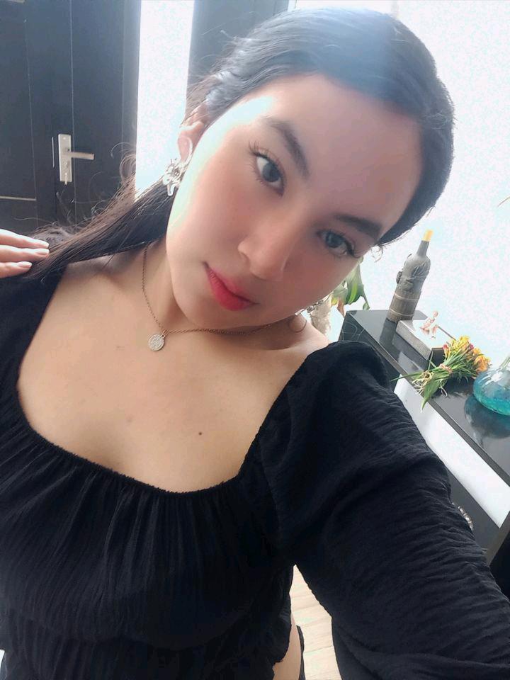 Carolina from Bolivia